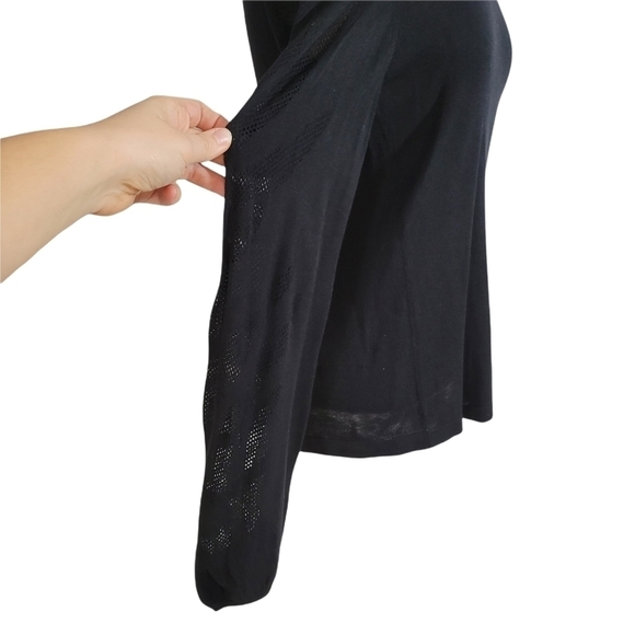 Escada Black Cowl Neck Open Crochet Sleeve Sweater - Picture 4 of 9